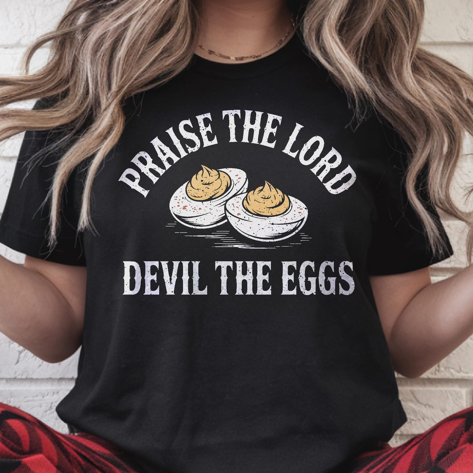 Praise the Lord Devil The Eggs Shirt, Funny Foodie Pun Tee, Sarcastic Cook Gift, Southern Brunch Apparel, Deviled Egg Lover L
