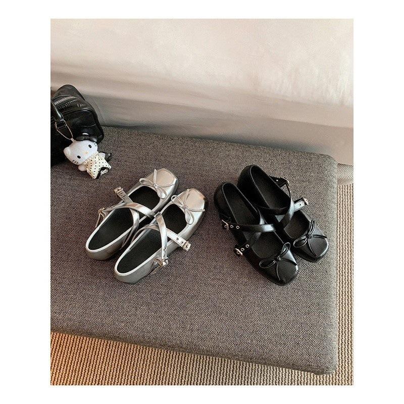 Berlin Little Ballet~ Pig Nose Bow Cross Strap Functional Ballet Single Shoes Female Mary Jane