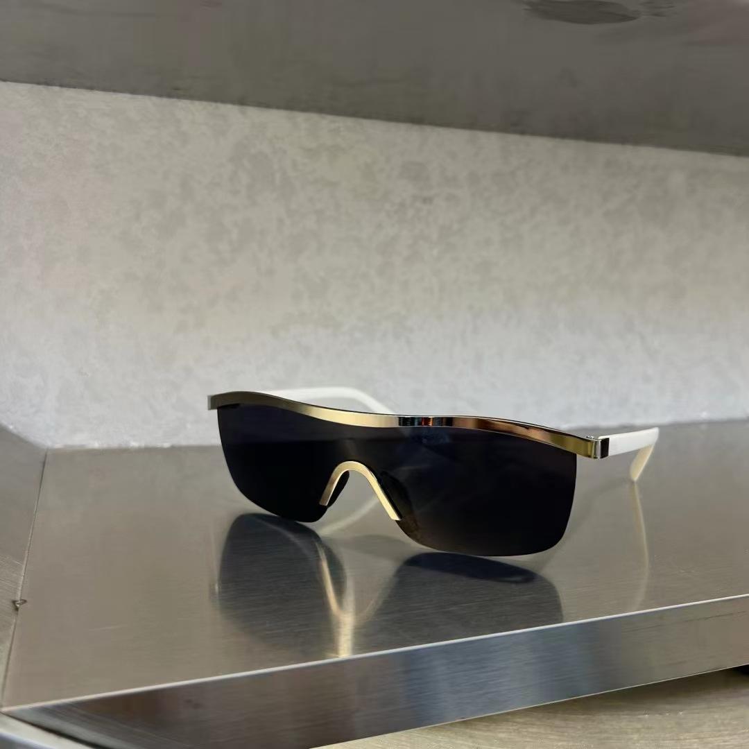 

High Quality Outdoor Sunglasses Punk Stylish Wind Proof Men S Sunglasses Bicycling Mountaineering Sun Glasses For Women