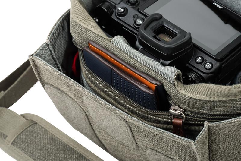 Think Tank camera bag Retrospective 4 V2.0, pinestone