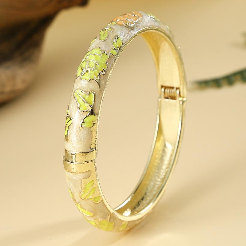 Vintage Enameled Bracelets For Women Flower Gold Color Cloisonne Bangles Elegant Women'S Jewelry Gifts
