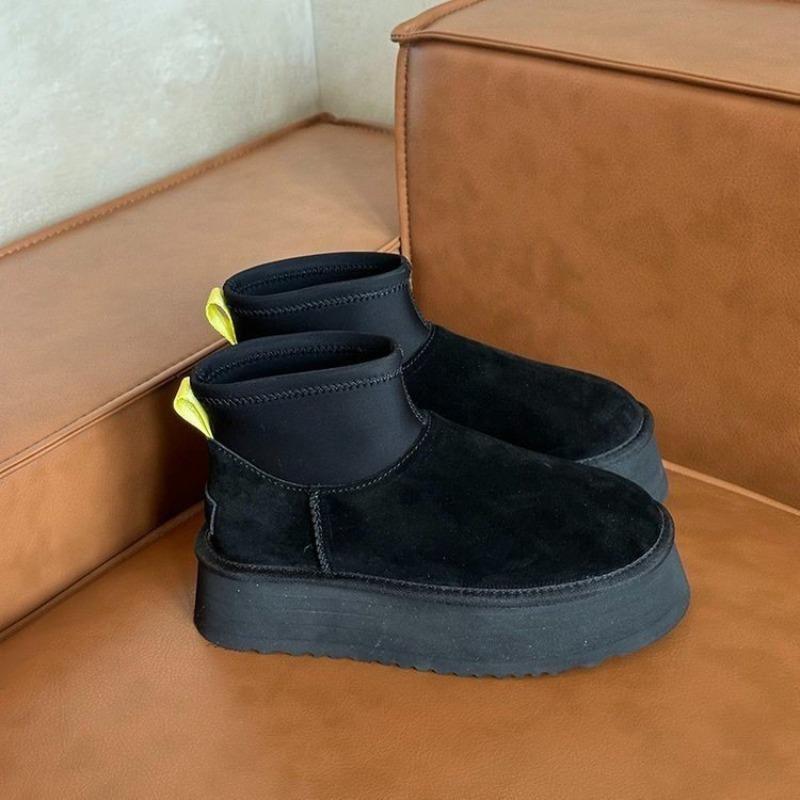 Women's Large Size Soft Sole Winter Warm Fur One Anti-slip Snow Boots Padded Lined Ankle Boots Outdoor Sports Cotton Boots