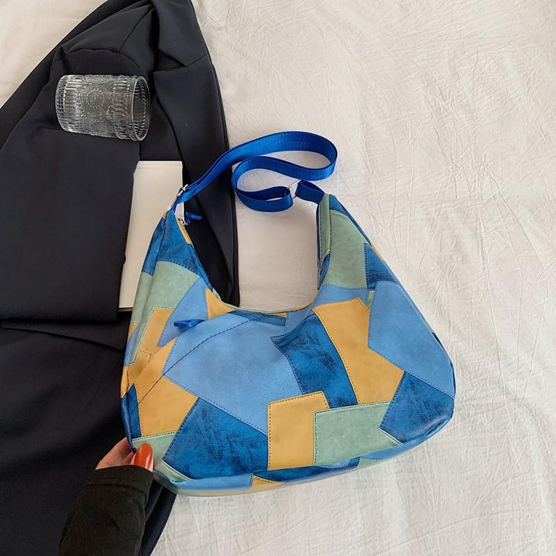 

Stylish and beautiful, simple and foreign-style single shoulder large-capacity bag for women 2024 summer new commuter casual tote bag for women синій