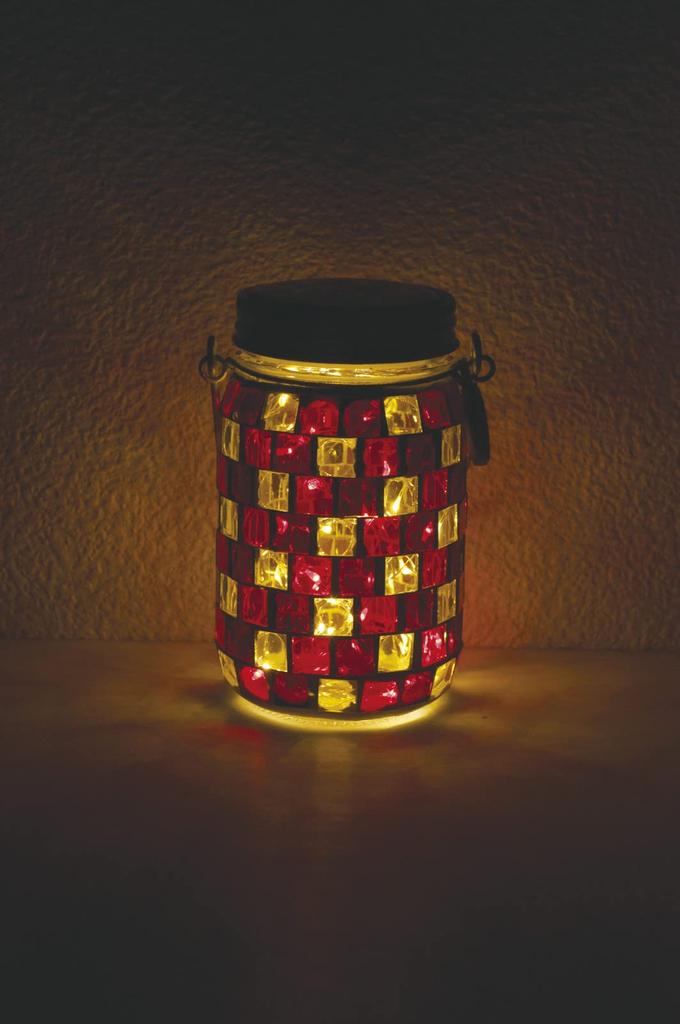 Gartenleuchte in Rot kleiner Größe Durchmesser x mit glitzerndem Mosaik Sie verfügt über LED-Leuchten, die sich automatisch einschalten bei und ist IPX4 Enver Hellook