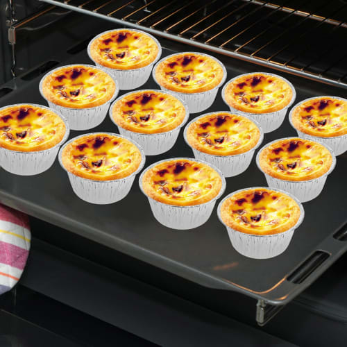 NOLITOY Moldes Desechables de Aluminio para Tarta, 110ml, Resistentes al Calor, Aptos para Horno, Juego de 100, Cápsulas para Magdalenas, Moldes para Hornear, Moldes para Pastel, Cápsulas para Hornear, Ba de Tamaño Bocadillo