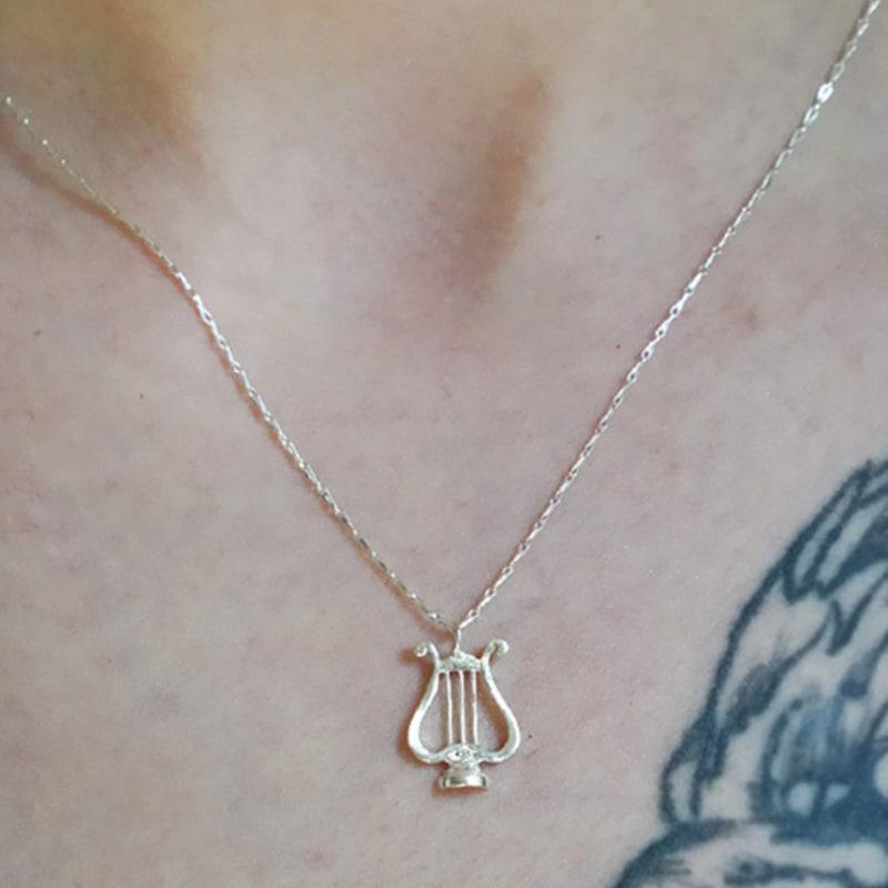 

OVERGREY Lyra Necklace 3 FREE