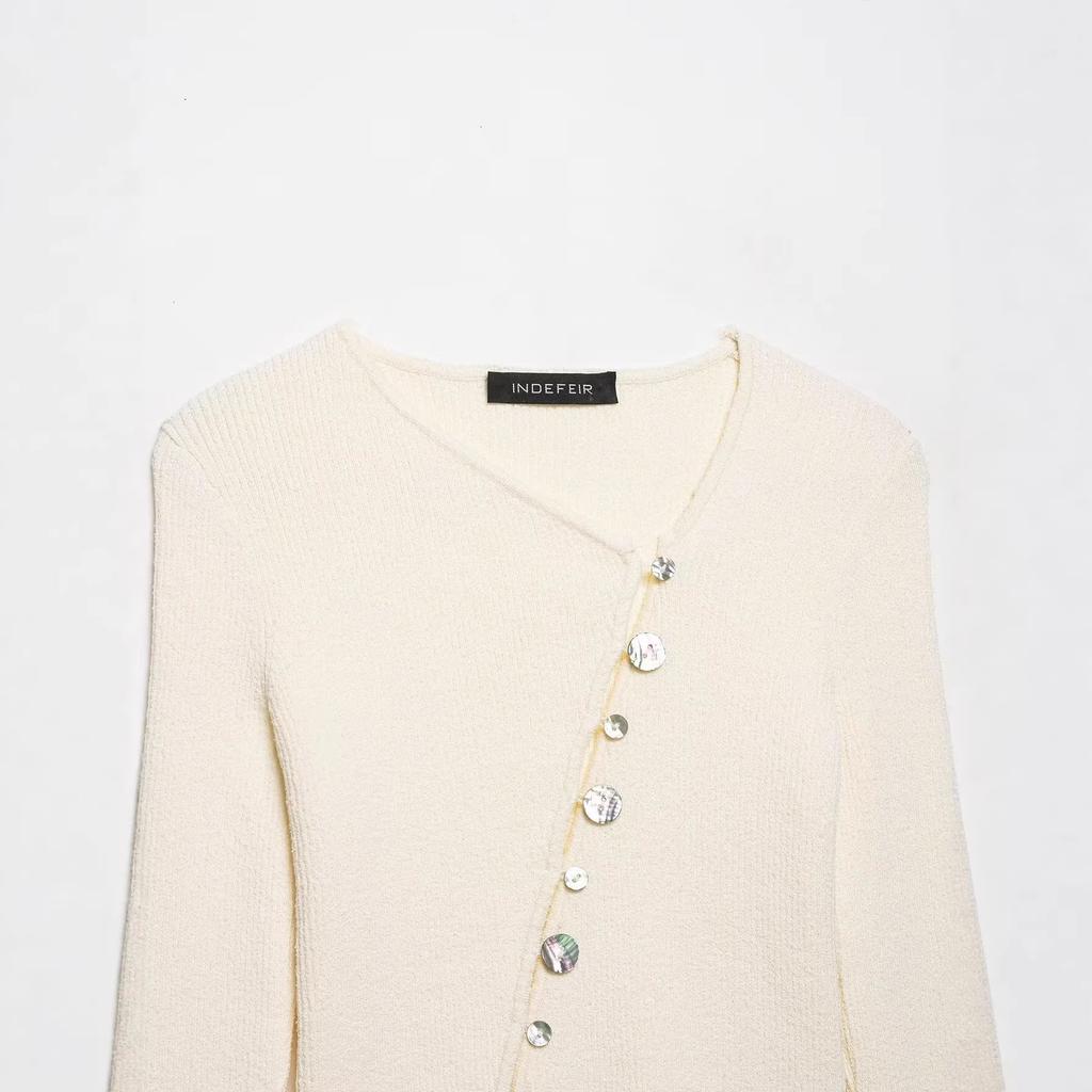 European and American style, new women's clothing, fashionable, versatile, asymmetrical buckle personalized knitted sweater jacket