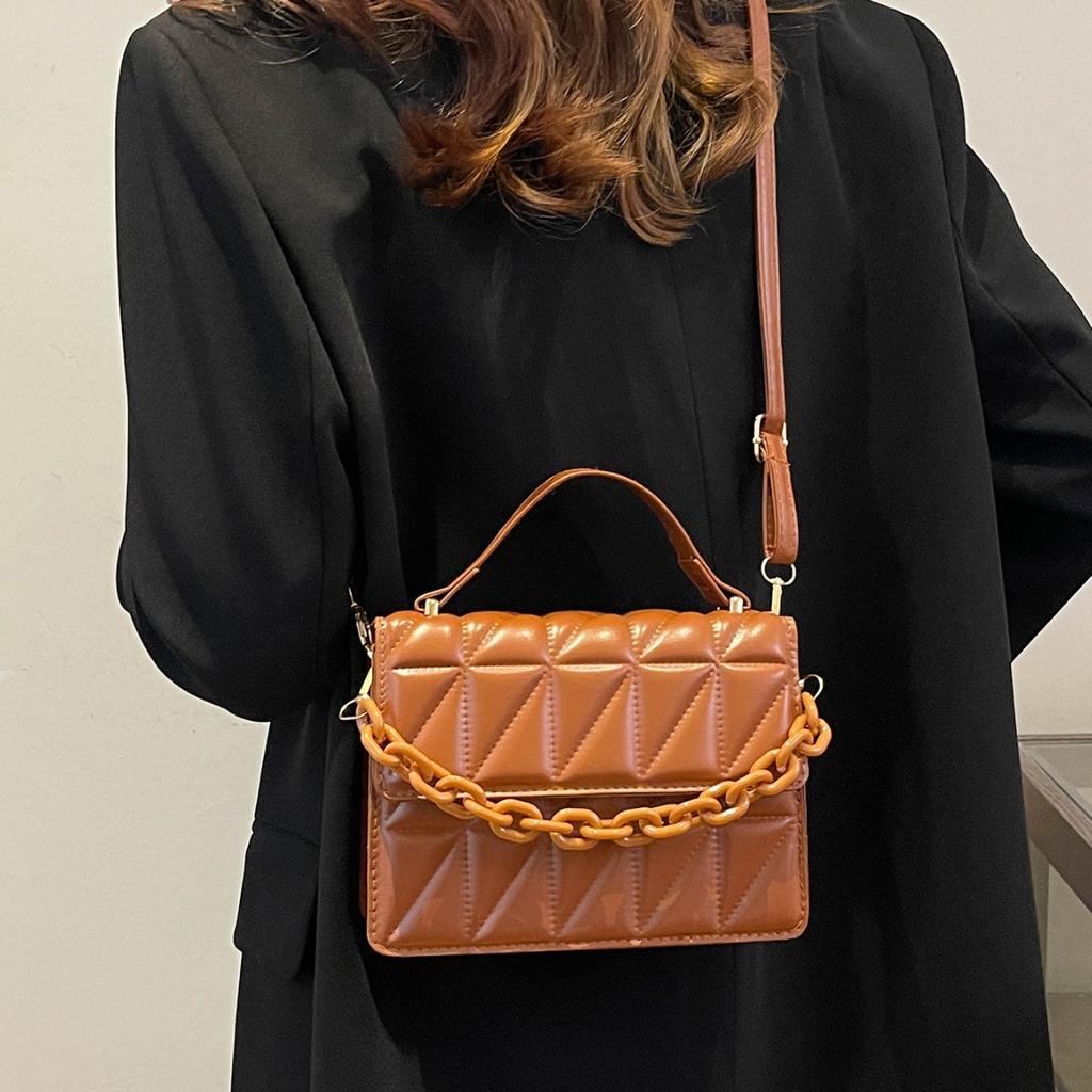 Solid color texture small bag women's autumn 2025 new trendy fashion portable small square bag simple diamond shoulder messenger bag