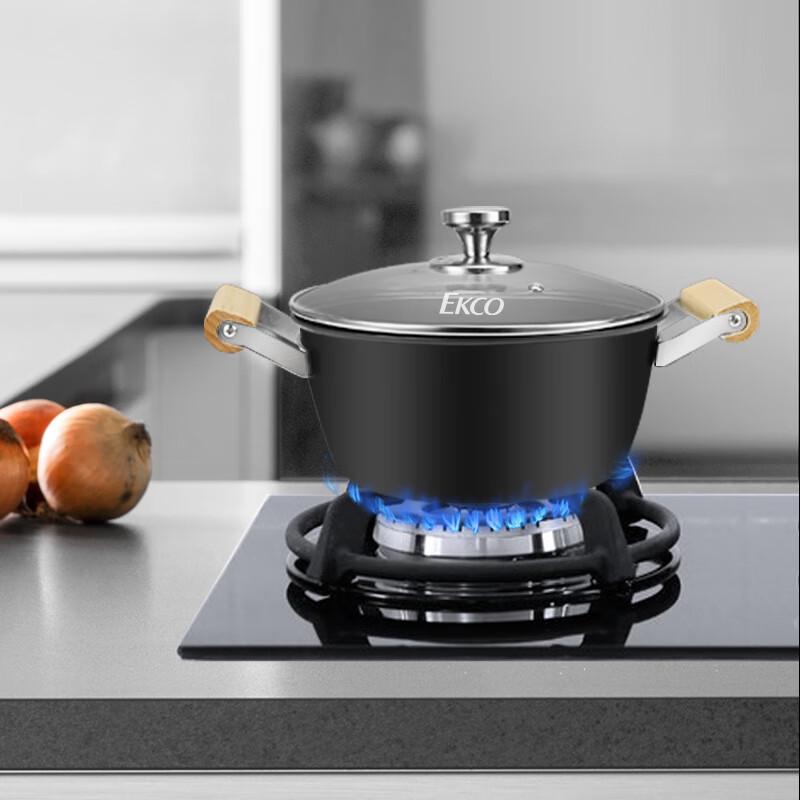 EKCO Cast Iron Stockpot & Deluxe Dinnerware Set