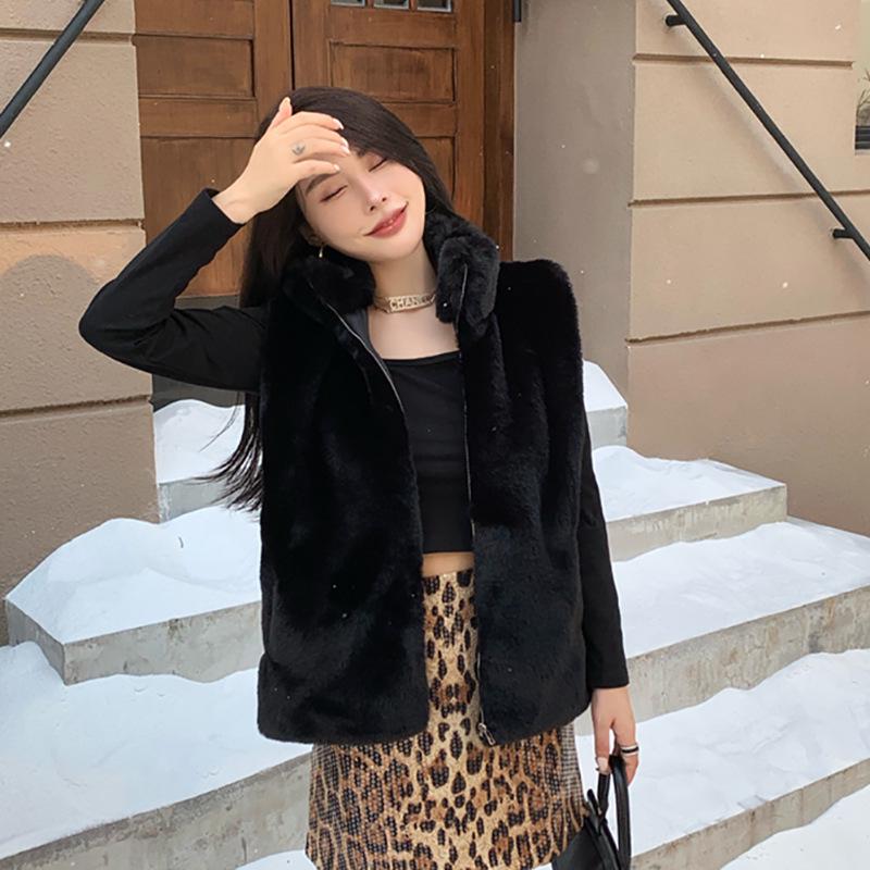 

Женский жилет из искусственного меха для миниатюрных 2024: Универсальное приталенное норковое пальто для осени/зимы со стойкой One Size чёрный