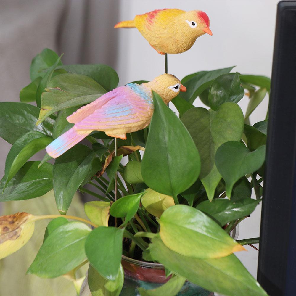 2Pcs Cute Simulation Birds Figurine Resin Crafts Mini Bird Sculpture Home Office Decoration