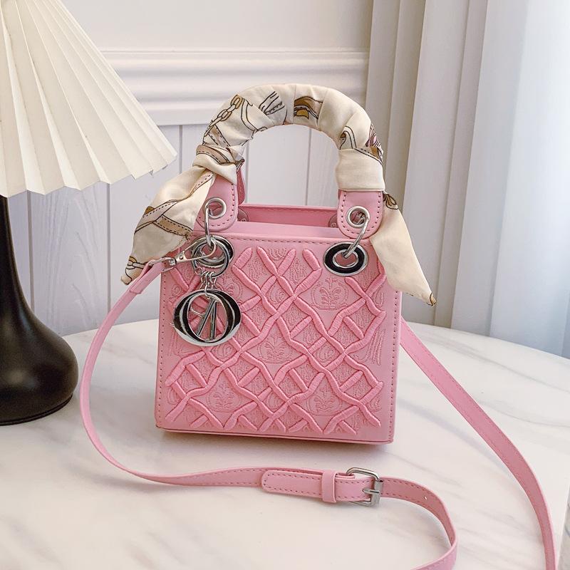 New fashion heavy industry embroidered silk scarf bag portable shoulder crossbody trendy women's bag