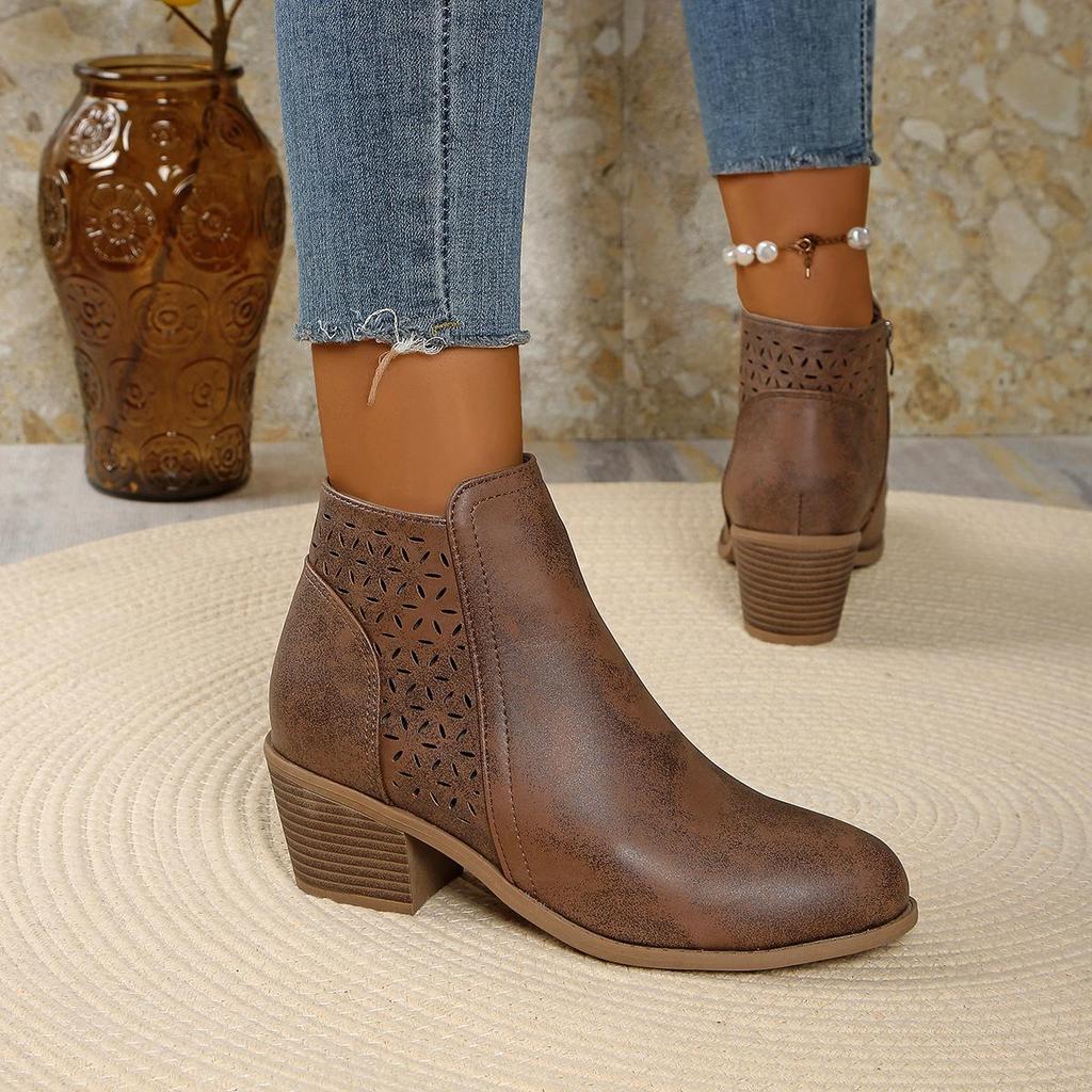 Stivaletti da Caviglia da Donna Vintage Slip-On con Tacco Basso Largo a Blocco, Punta Mandorla Punta Tonda, Stivali Invernali con Tomaia e Fodera in PVC, Beige/Marrone Caramello/ Blu/Scuro