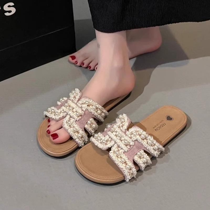 Soft sheepskin~ Pearl cool slippers women's summer wear new flat-bottomed non-slip with skirt gentle one-word slippers