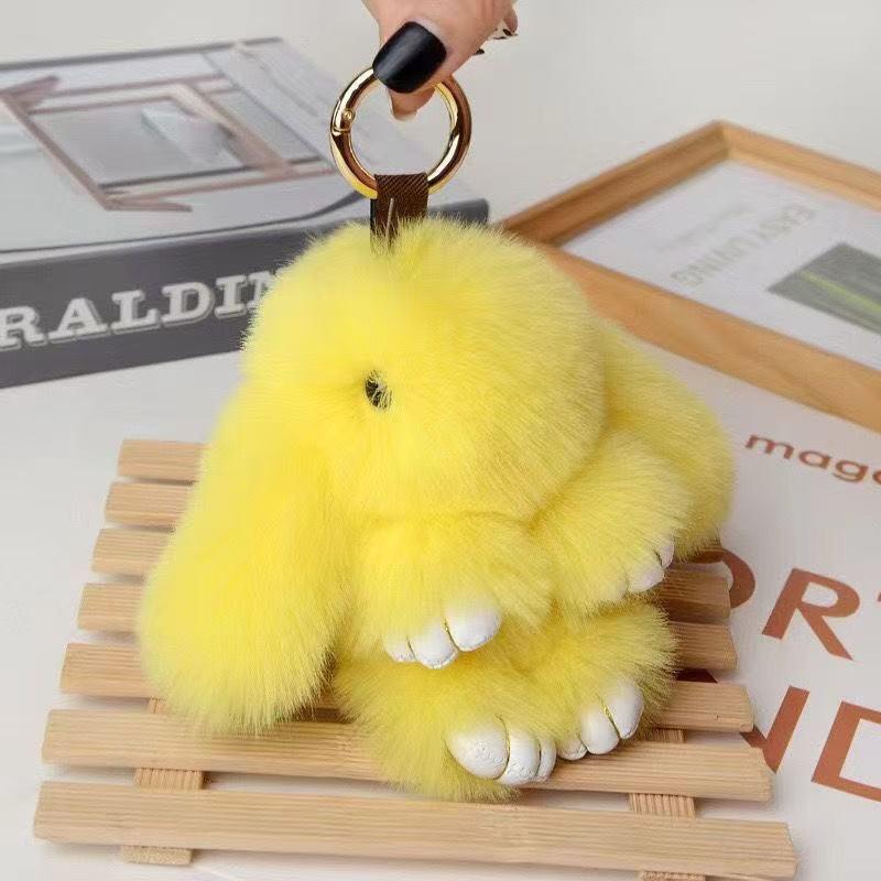 Plush Rabbit Fur Keychain: Cute Rabbit Ornament & Phone Charm