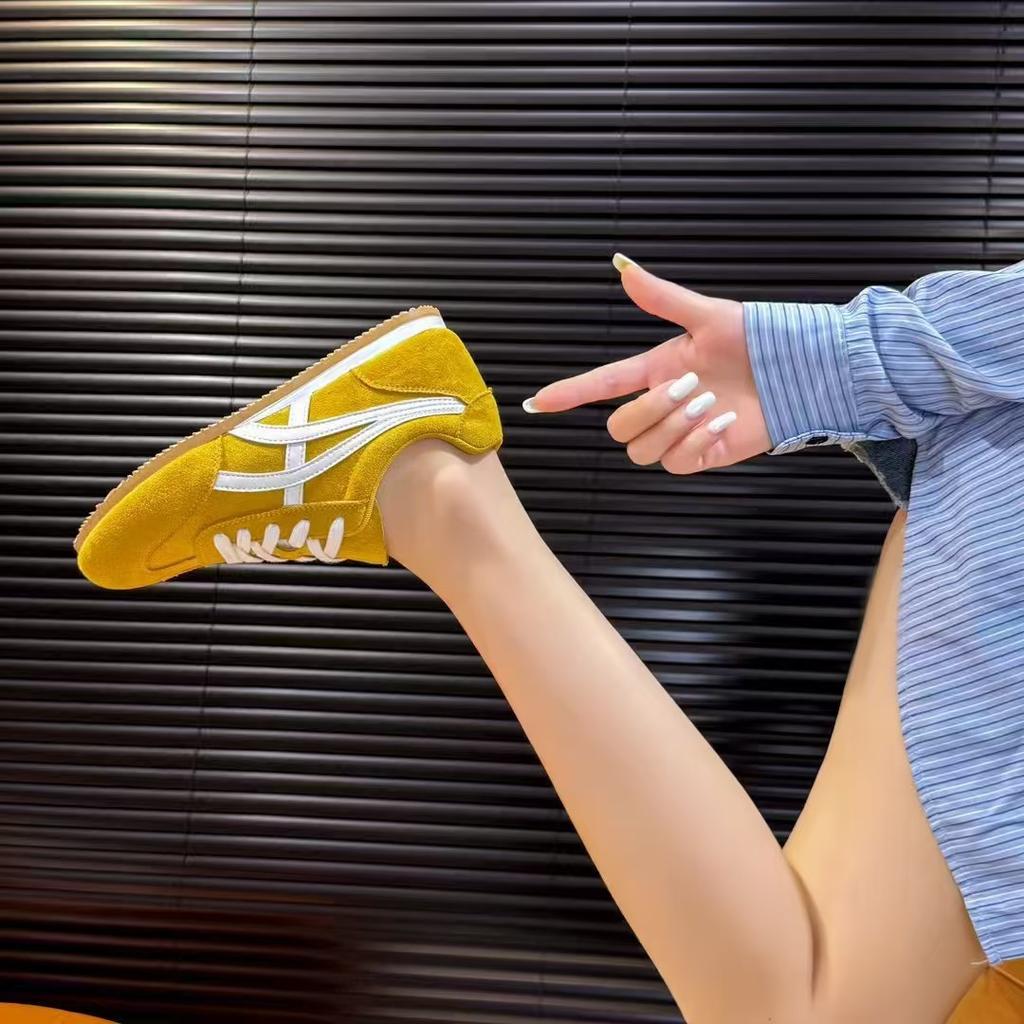 Retro anti-velur tyske treningssko, komfortable og lette fritidssko med flat såle, enkeltsko, små hvite sko, damesko som puster a