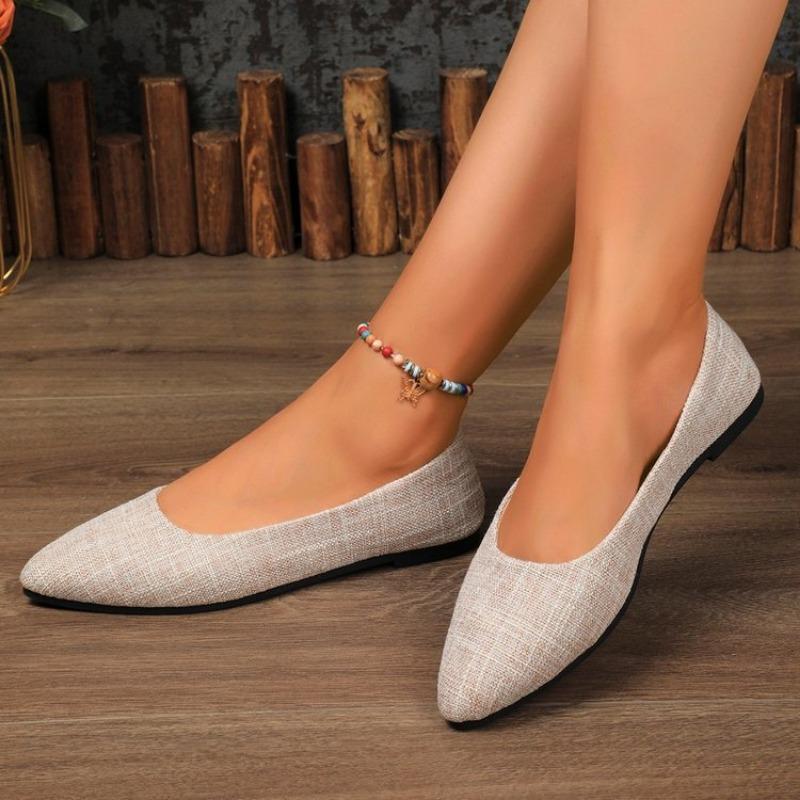 Large size autumn new pointed head shallow mouth comfortable low heel women's fashion casual shoes