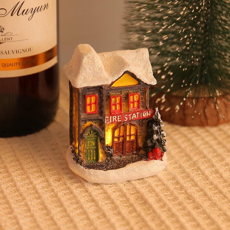 Jingchen new Christmas decorations resin hut colorful luminous house tabletop ornament