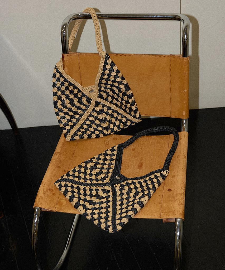 Slowslowly Fruits Handmade Crochet Raffia Shoulder Bag _ Mix (Black)