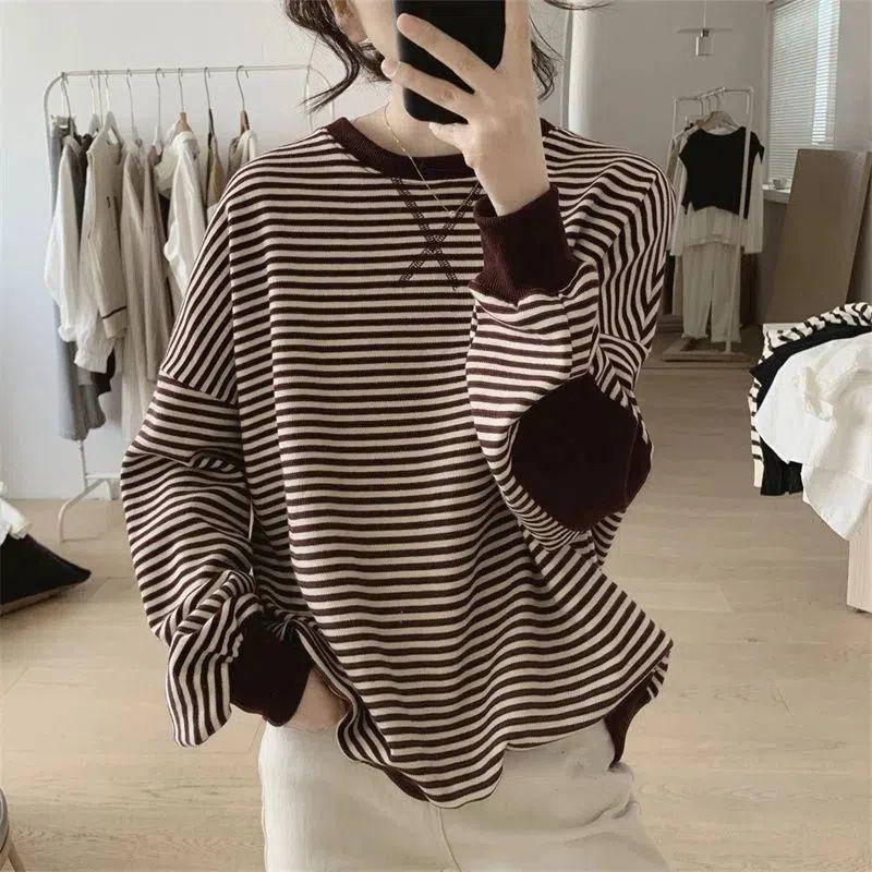 Women's Spring and Fall Loose Round Neck Sweatshirt Plus Size Head Set Striped Age Reduction Jacket