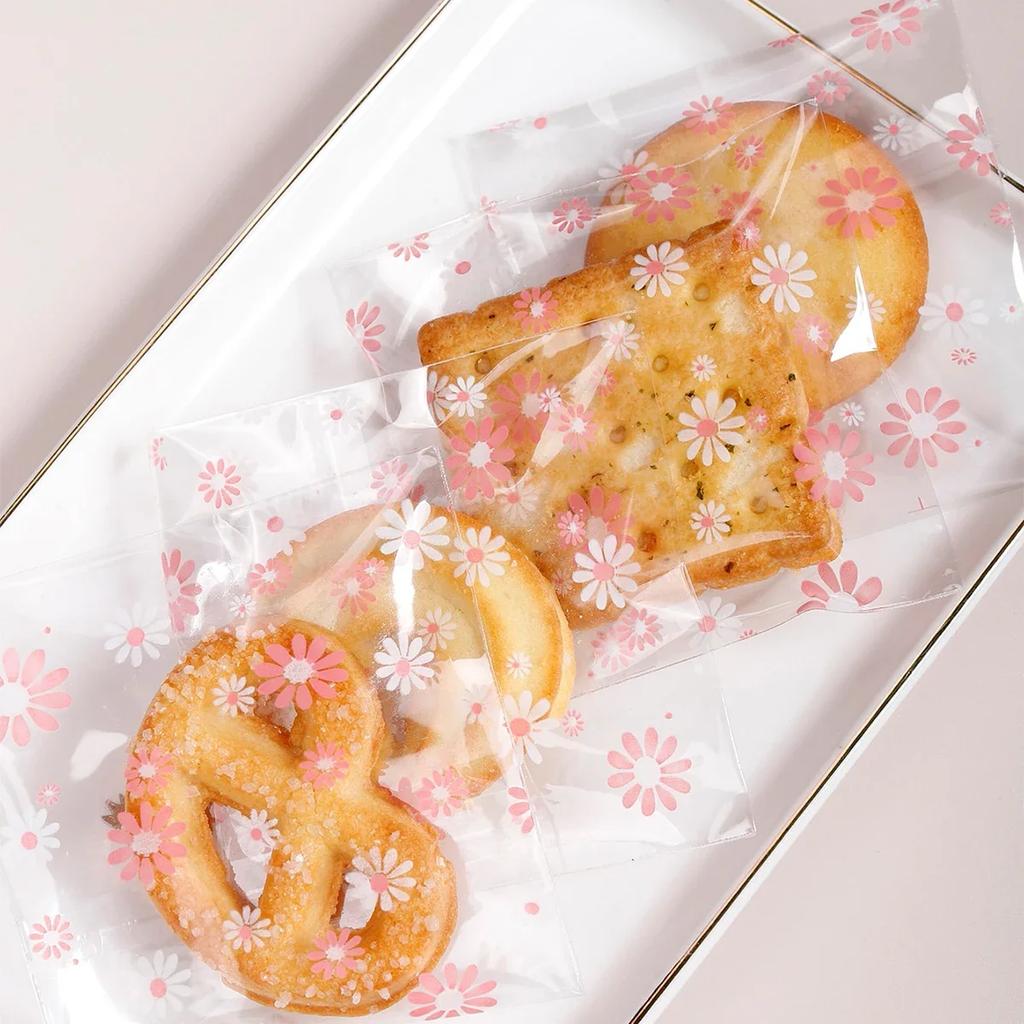 100pcs Plastic Packing Bags Flower Self-Adhesive Bags Biscuits Candy Cookies Jewelry Gift Packaging Birthday Wedding Gift Bags