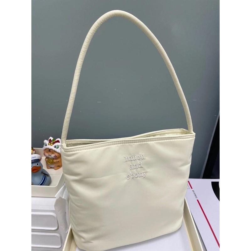 New trendy spring and summer fashion versatile casual armpit bag premium foreign style shoulder handbag PU embroidered women's bag