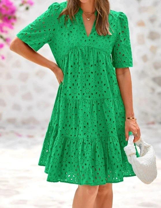 2026 Short Sleeve Women's Beach Vacation Skirt French V-Neck Hollow Lace Dress High-end A-shaped Dress