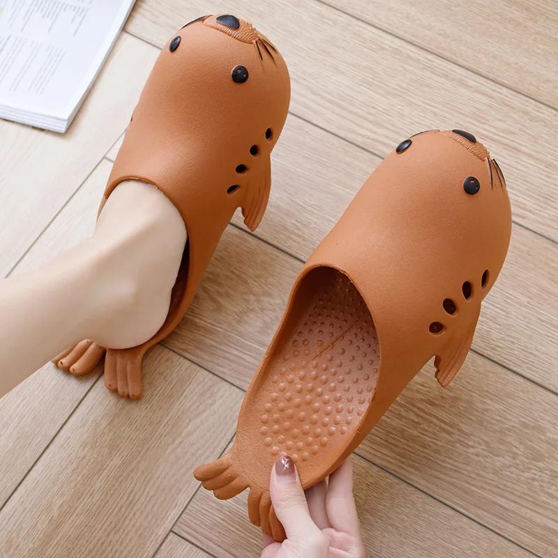 Fashion PVC Slippers Fashion Parent-child Seal Baotou Male Cartoon Girl Sandals Couple Bathroom Can Wear Shoes Outside Casual 2025