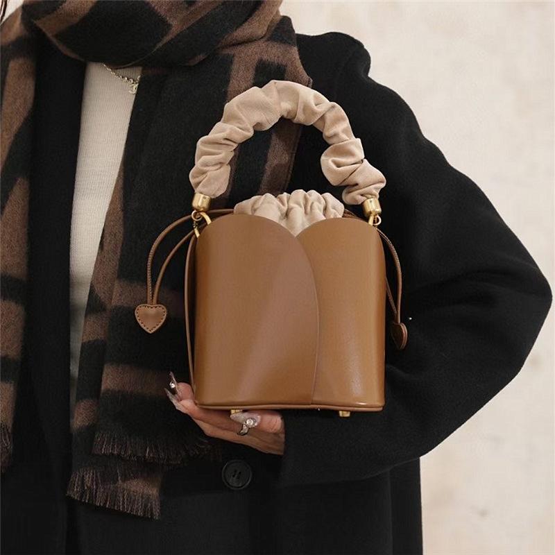 Korean Version Hand-held Bucket Bag, Women's Retro Flower Bag, Drawstring Bag, Single-shoulder Crossbody Petal Bag
