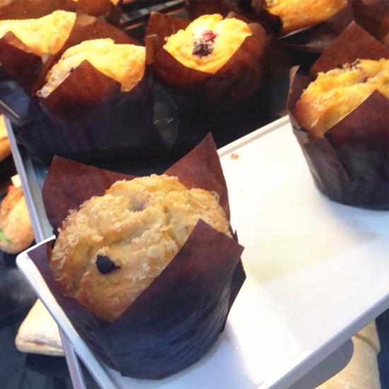 50 Stück Tulpen Muffin Blume Form Becher Einwegpapier Feiertagsparty Cupcake Förmchen Küche