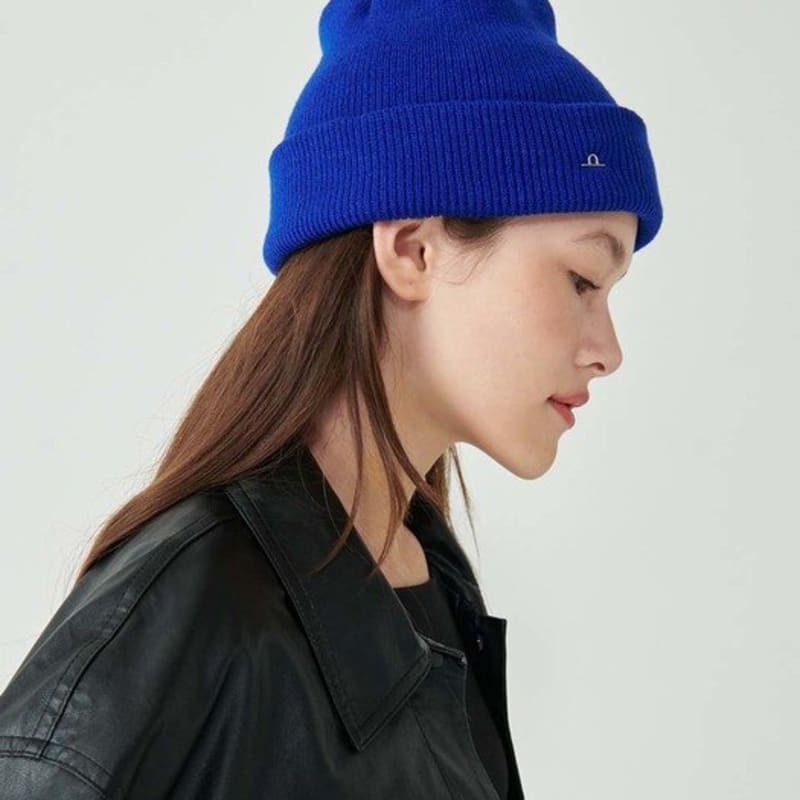 

gounmoja MODERN BEANIE White