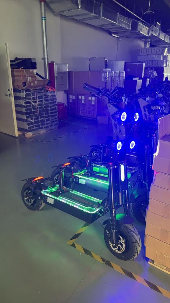 Monopattino Elettrico in Lega di Al-Aggiornato NFC Controllo Smart 72V 50A 10000W Pneumatico Fuoristrada/Città 14 Pollici Velocità 120KM/H monopattino elettrico
