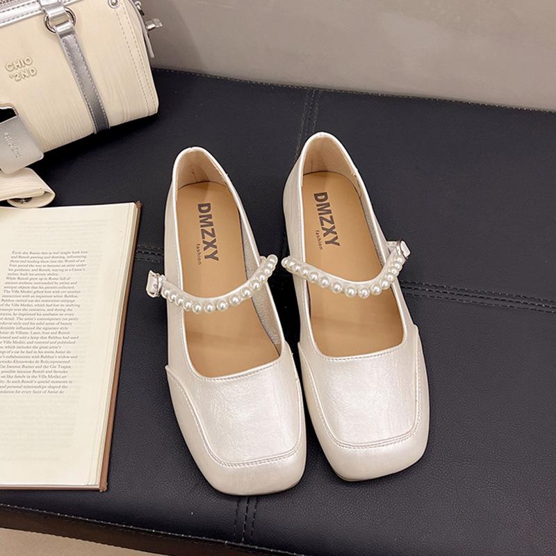 French pearl Mary Jane single shoes women's summer 2025 new soft-soled shallow mouth one-word buckle ballet shoes small leather shoes