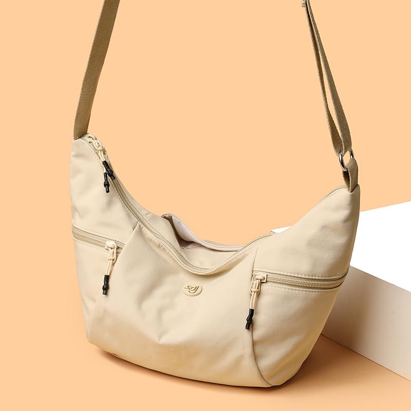 Women Nylon Crescent Bag Lightweight Casual Sling Bag Adjustable Strap Crossbody Bag for Daily Use Ladies' Shoulder Bun Casual Dumpling Bu