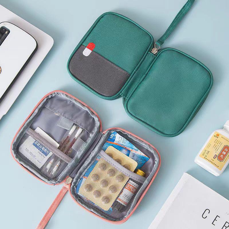 Portable Large-Capacity Medical Bag: Travel, Home Storage, and Outdoor First Aid Kit Set