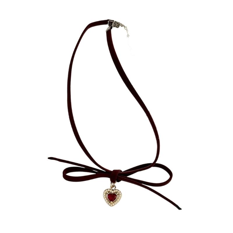 

Elegant Bowknot Heart Necklace Elegant Clavicle Chain Necklace Vintage Choker Sweet Cool Necklace Fashion Jewelry 1