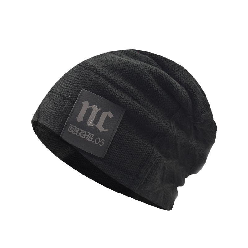 Casual Unisex Knitted Cap With Satin Weave And Patch Elements For Seasons Cold