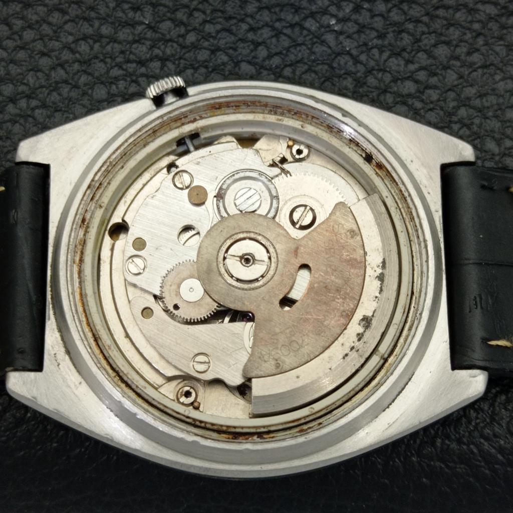 USED VINTAGE SEIKO AUTOMATIC 7009A JAPAN MENS CARTOON BLACK DIAL WATCH a433911-2 R119-a433911