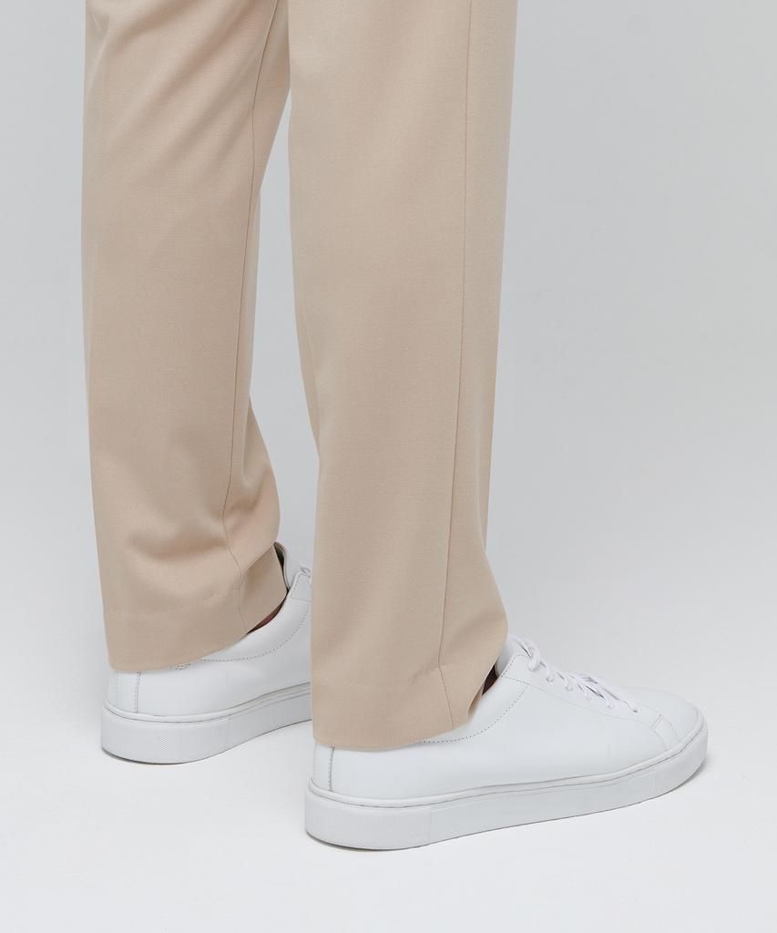 MUSINSA STANDARD Lightweight Tapered Hidden Elastic Waist Length Slacks [Beige]