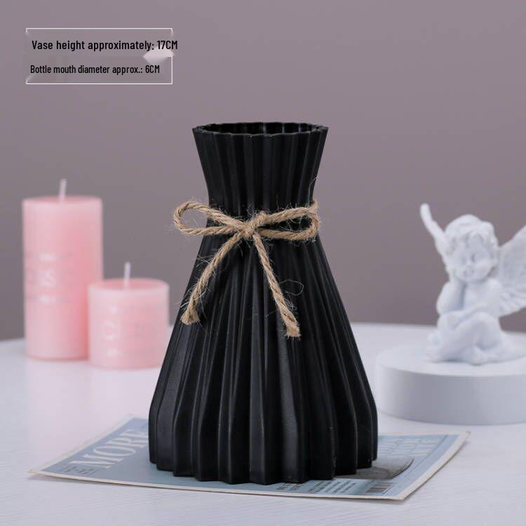 Nordycki Biały Plastikowy Mały Wazon - Minimalistyczny Wystrój do Kompozycji Kwiatowych do Salonu