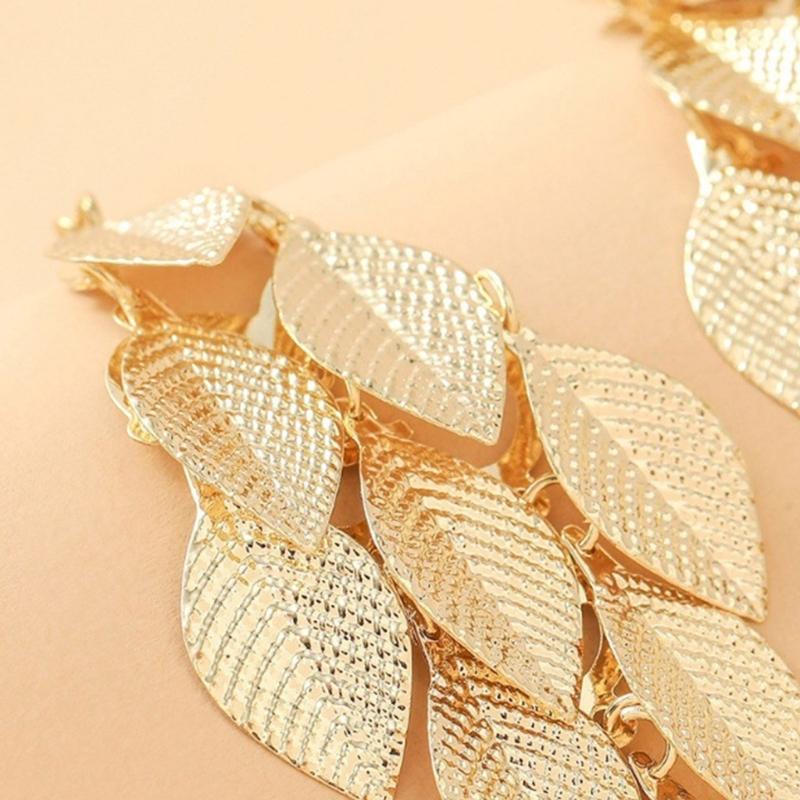 Lightweight Zinc Alloy Dangle Leaf Earrings For Women Elegant Tassels Designs Hypoallergenically Jewelry Accessories