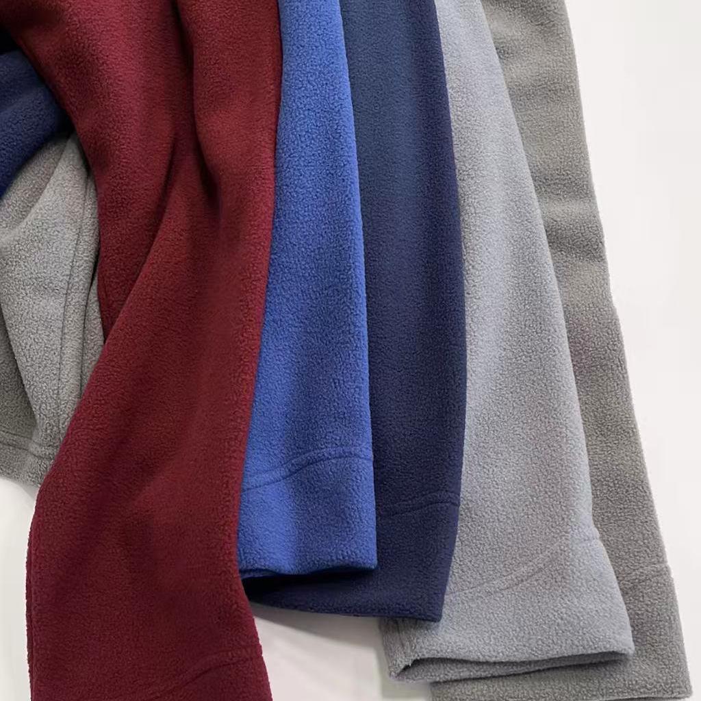 

Warm Fleece Round Neck Top L темно-сірий