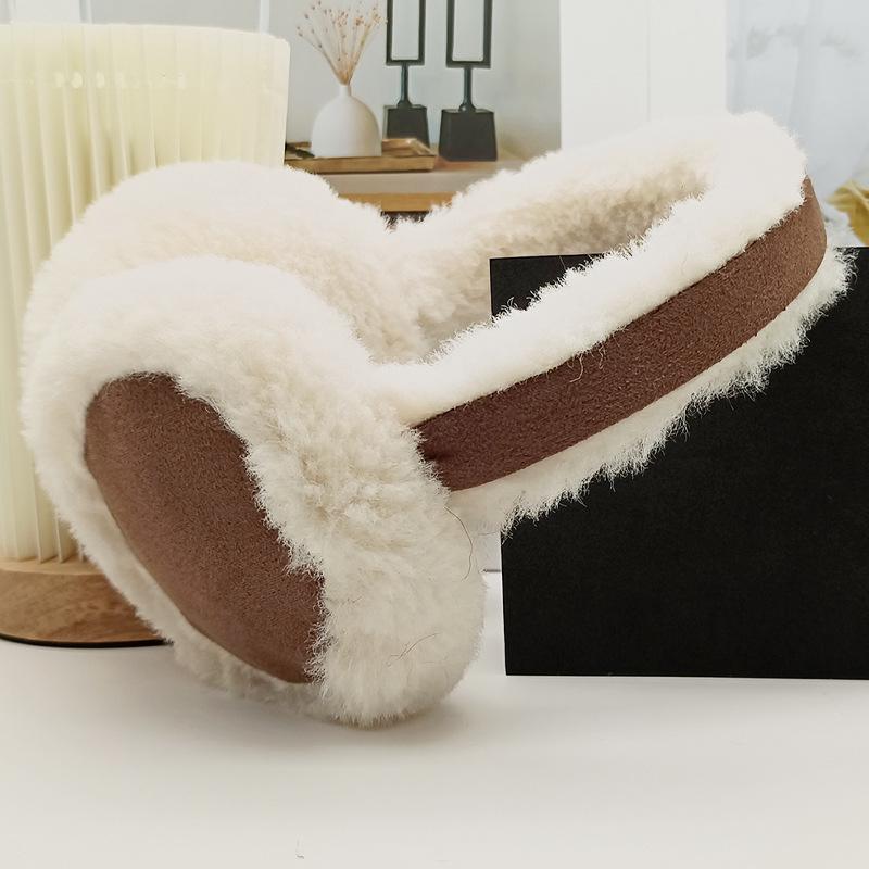 Rabbit Fur Plush Ear Muffs: Fashionable Winter Ear Protection for Cycling, Cold, and Anti-Freeze Conditions. Perfect for Outdoor Warmth.