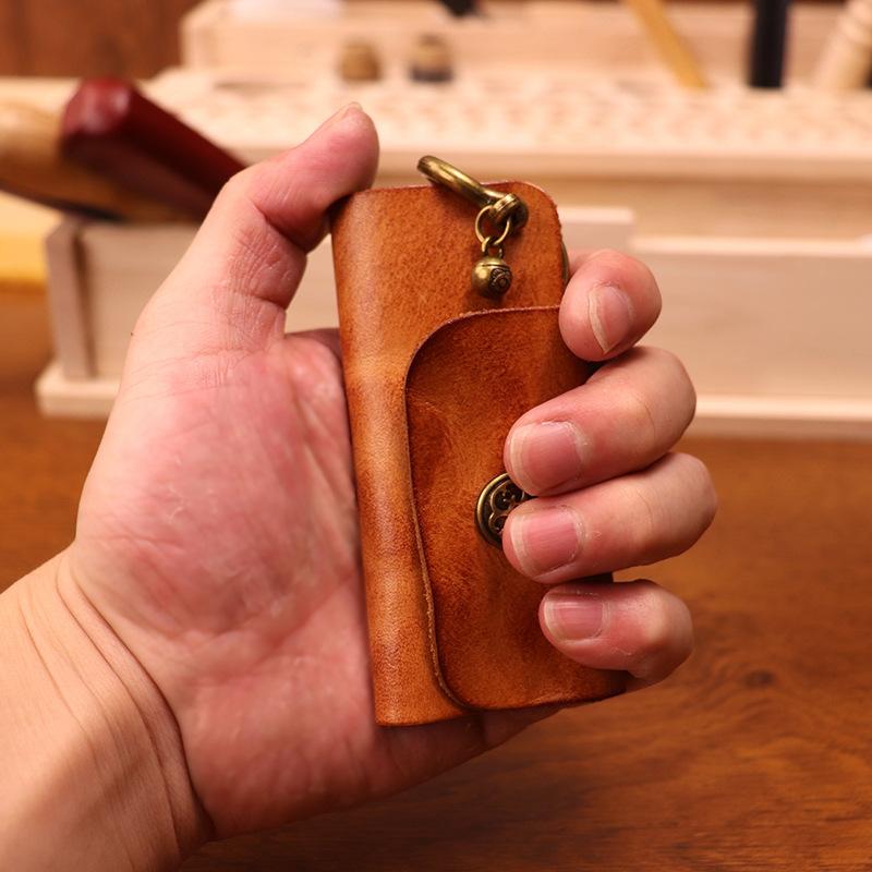 Top Layer Cowhide Vegetable Tanned Leather Key Bag for Men, Retro, Simple, Vintage, Pleated, Hand-held, Mini Keychain for Women