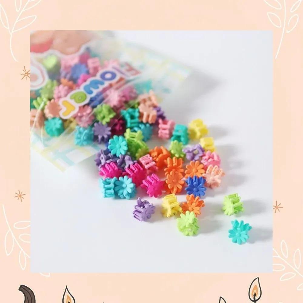 Hair clip, toddler daisy hair clip, claw clip, flower shape for accent bangs