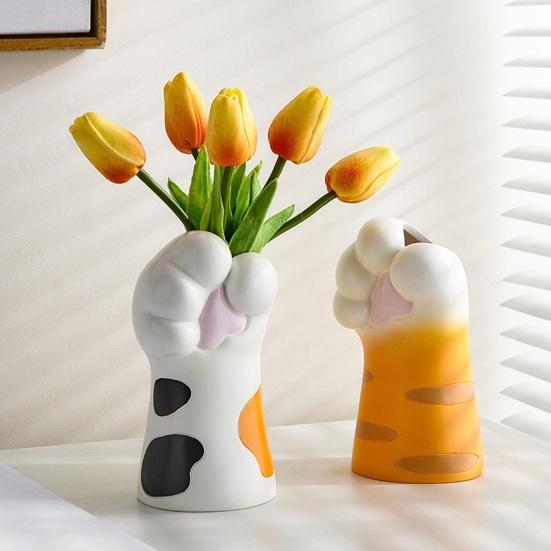 Cute Cat Paw Vase, Cartoon Paw Shaped Resin Flower Arrangement Vase, Desktop Decorative Plant Holder for Living Room, Bedroom, Bookshelf