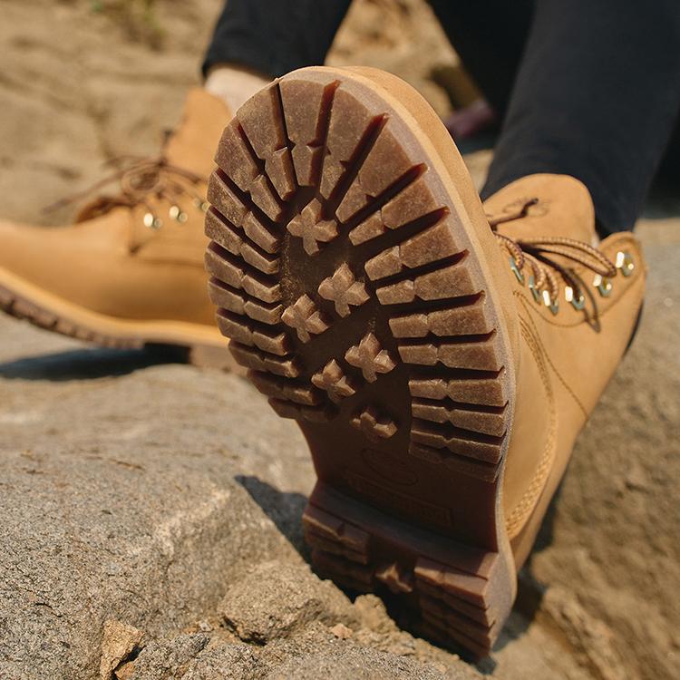 Timberland Waterproof Outdoor Yellow Martin Boots Women Boots Wheat TB18168R