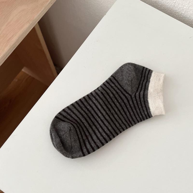 Color-blocking Striped Boat Socks Women's Thin Cotton Socks Comfortable and Breathable Shallow Mouth Invisible Short Socks Simple and Elegant