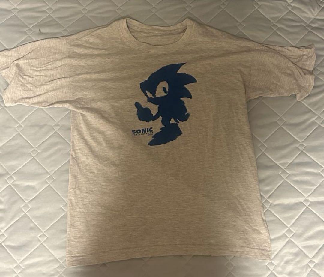 

[USED] SONIC THE HEDGEHOG Sonic the Hedgehog T-shirt