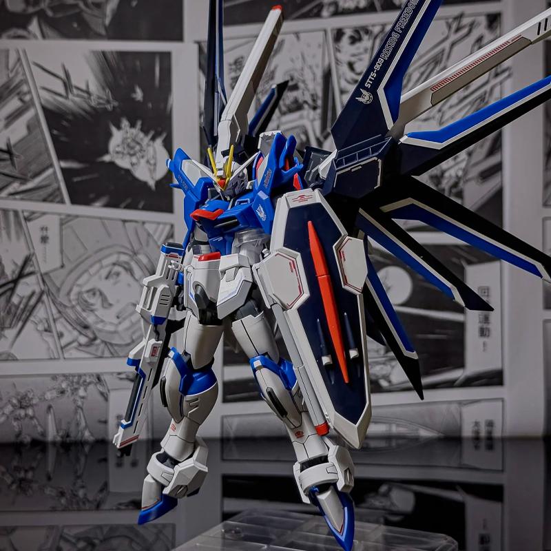 HG 1/144 Flying Freedom SEEDFREEDMO Mech Assembly Model Kit Action Figures Boy Puzzle Toy Desktop Decoration Collectible Gift